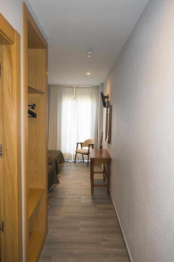 Hotel Сіманкас Екстер'єр фото