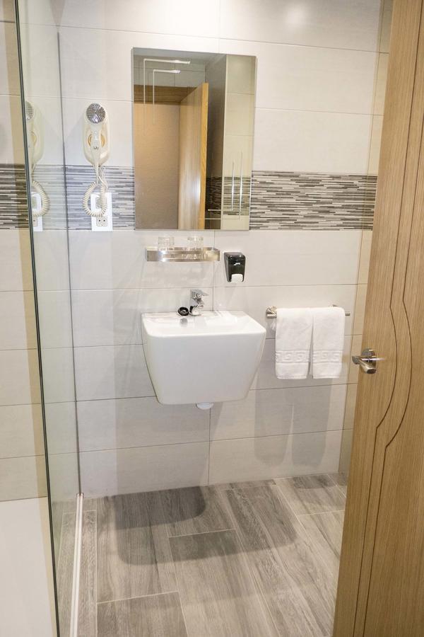 Hotel Сіманкас Екстер'єр фото